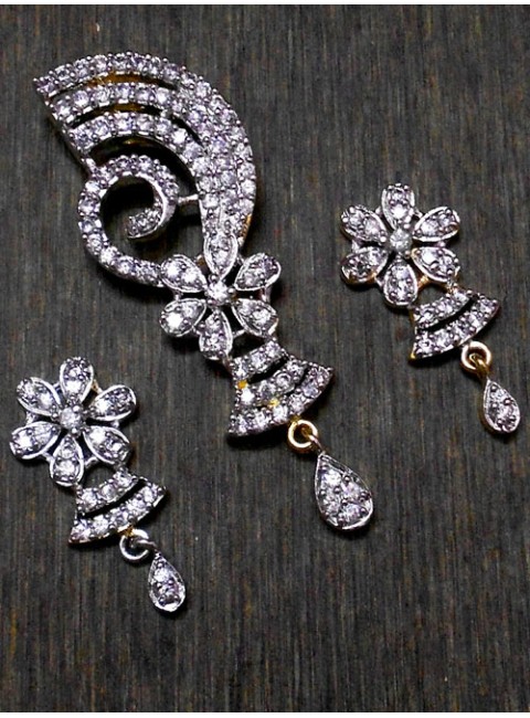 CZ Pendant With Earrings